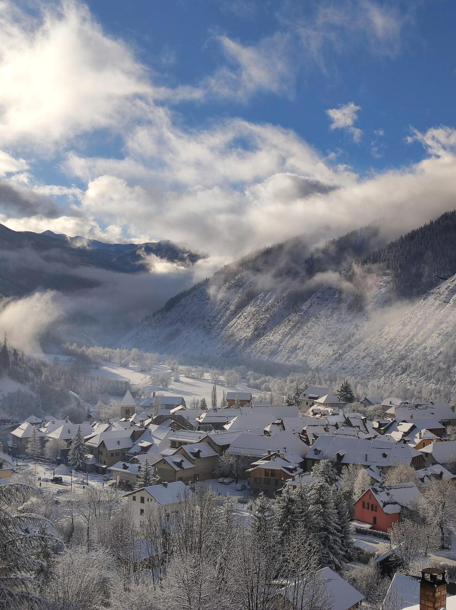 Hotel Plein Soleil Allos Exteriér fotografie
